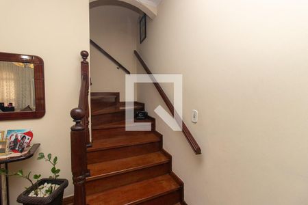 Escada de casa à venda com 3 quartos, 175m² em Vila Maria Alta, São Paulo