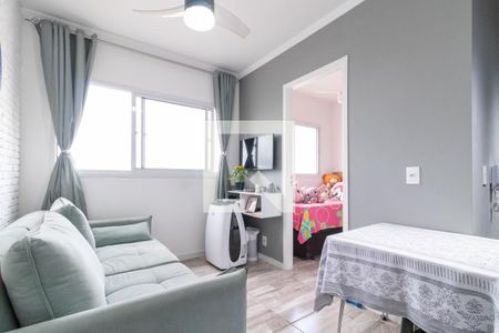 Sala de casa para alugar com 2 quartos, 33m² em Vila Pierina, São Paulo