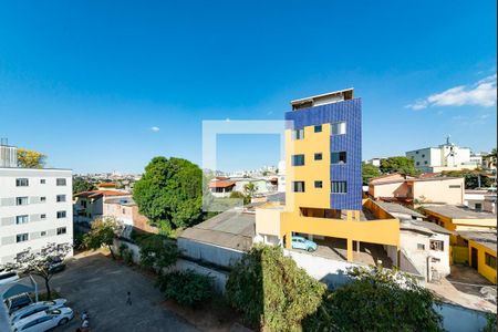 Vista do Quarto 1 de apartamento à venda com 2 quartos, 45m² em Betânia, Belo Horizonte