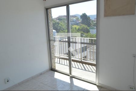 Quarto 1 de apartamento para alugar com 2 quartos, 79m² em Taquara, Rio de Janeiro