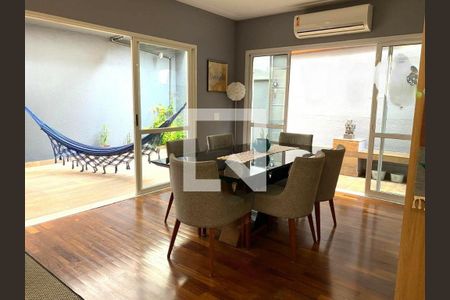 Casa à venda com 3 quartos, 245m² em Chácara Monte Alegre, São Paulo