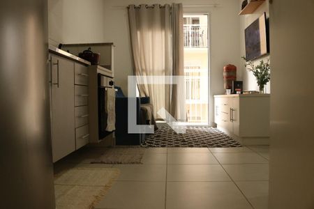 Sala/Cozinha de apartamento à venda com 2 quartos, 34m² em Barra Funda, São Paulo