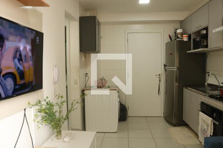 Sala/Cozinha de apartamento à venda com 2 quartos, 34m² em Barra Funda, São Paulo
