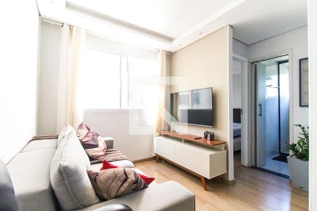 Sala de apartamento para alugar com 2 quartos, 40m² em Colônia (zona Leste), São Paulo