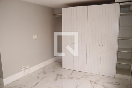 Suíte 1 de apartamento à venda com 3 quartos, 237m² em Higienópolis, São Paulo