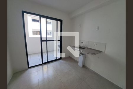 Sala/Cozinha de apartamento à venda com 2 quartos, 43m² em Metalúrgicos, Osasco