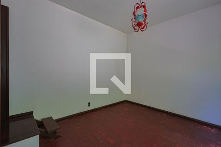 Quarto 1 de casa à venda com 2 quartos, 2000m² em Braúnas, Belo Horizonte