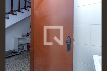 Lavabo de casa à venda com 4 quartos, 180m² em Sacoma, São Paulo
