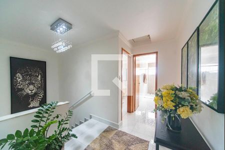 Hall da Escada de casa à venda com 2 quartos, 280m² em Vila Alzira, Santo André