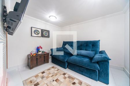 Sala de TV de casa à venda com 2 quartos, 280m² em Vila Alzira, Santo André