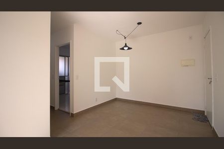 Sala de apartamento para alugar com 2 quartos, 50m² em Quinta da Paineira, São Paulo