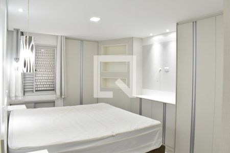 Suíte de apartamento para alugar com 3 quartos, 105m² em Campina do Siqueira, Curitiba