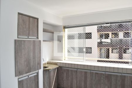 Varanda com Churrasqueira de apartamento para alugar com 3 quartos, 105m² em Campina do Siqueira, Curitiba