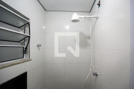 Banheiro de kitnet/studio para alugar com 1 quarto, 22m² em Jardim Paulistano (zona Norte), São Paulo