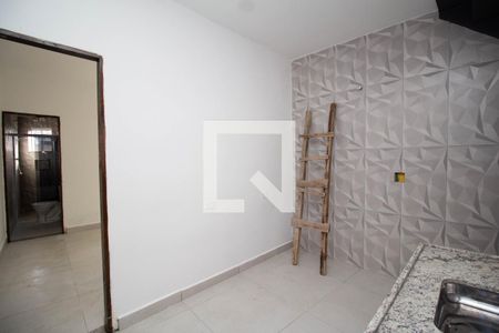 Cozinha de casa para alugar com 1 quarto, 45m² em Jardim Paulistano (zona Norte), São Paulo