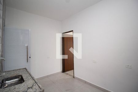Cozinha de casa para alugar com 1 quarto, 45m² em Jardim Paulistano (zona Norte), São Paulo