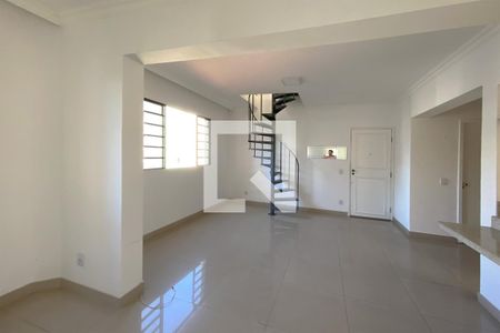 Sala de apartamento para alugar com 3 quartos, 185m² em Coracao de Jesus, Belo Horizonte
