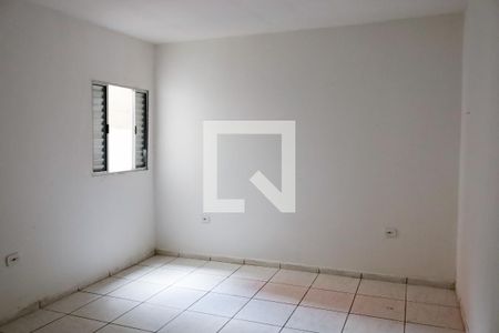 Quarto 2 de casa para alugar com 2 quartos, 70m² em Santo Antônio, Osasco