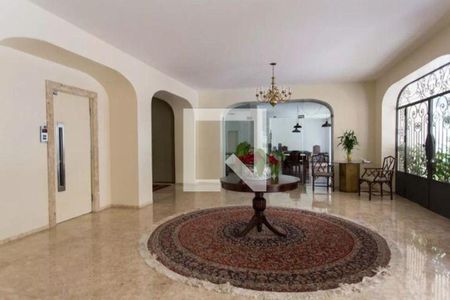 Apartamento para alugar com 4 quartos, 220m² em Cerqueira César, São Paulo