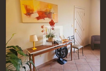 Casa à venda com 4 quartos, 280m² em Taquaral, Campinas