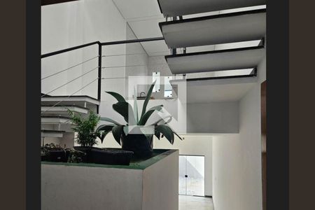 Casa à venda com 3 quartos, 164m² em Chácara Inglesa, São Paulo