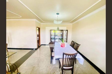 Casa à venda com 5 quartos, 400m² em Santa Amelia, Belo Horizonte