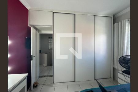 Casa à venda com 5 quartos, 160m² em Indians, Belo Horizonte