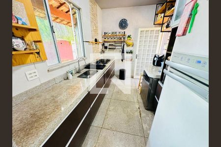 Casa à venda com 3 quartos, 110m² em Trevo, Belo Horizonte