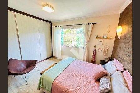 Casa à venda com 3 quartos, 110m² em Trevo, Belo Horizonte