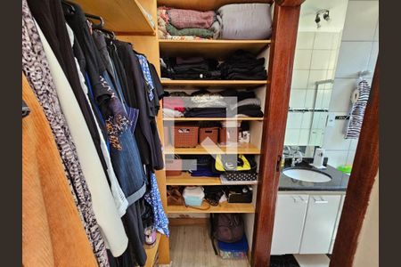 Casa à venda com 3 quartos, 180m² em Santa Monica, Belo Horizonte