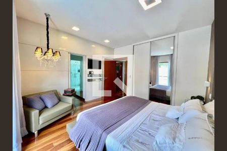 Casa à venda com 3 quartos, 345m² em Trevo, Belo Horizonte