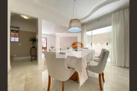 Casa à venda com 5 quartos, 342m² em Planalto, Belo Horizonte