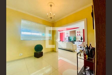 Casa à venda com 4 quartos, 542m² em Santa Monica, Belo Horizonte