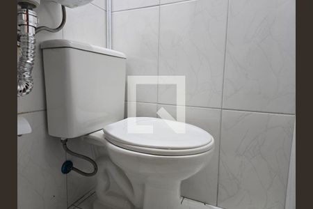 Lavabo / Casa 01 de casa à venda com 4 quartos, 210m² em Vila Alianca, Guarulhos