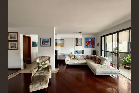 Sala de apartamento para alugar com 3 quartos, 160m² em Campo Belo, São Paulo