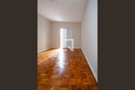 Casa à venda com 3 quartos, 214m² em Vila Alexandria, São Paulo