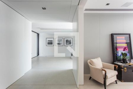 Casa à venda com 3 quartos, 723m² em Jardim Paulista, São Paulo