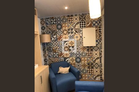 Casa à venda com 3 quartos, 250m² em Vila Nivi, São Paulo