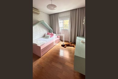 Apartamento à venda com 4 quartos, 247m² em Jardim Fonte do Morumbi, São Paulo