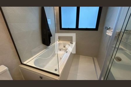 Apartamento à venda com 3 quartos, 230m² em Morumbi, São Paulo