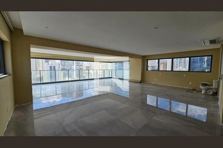 Apartamento à venda com 4 quartos, 246m² em Itaim Bibi, São Paulo