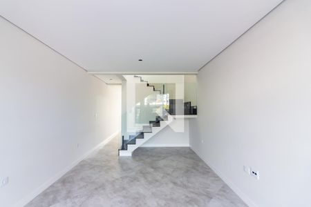 Sala  de casa à venda com 3 quartos, 215m² em Jardim das Flores, Osasco