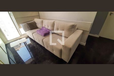 Sala de apartamento à venda com 2 quartos, 52m² em Bussocaba, Osasco
