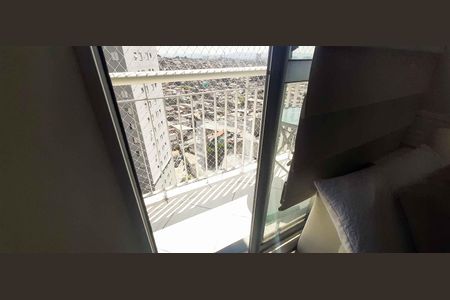 Sacada de apartamento à venda com 2 quartos, 52m² em Bussocaba, Osasco