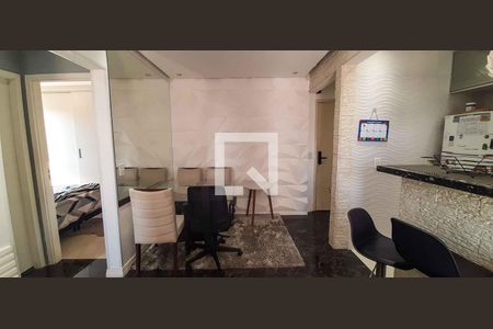 Sala de apartamento à venda com 2 quartos, 52m² em Bussocaba, Osasco
