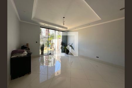 Sala de casa à venda com 4 quartos, 210m² em Lapa, São Paulo