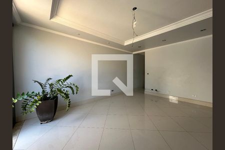 Sala de casa à venda com 4 quartos, 210m² em Lapa, São Paulo