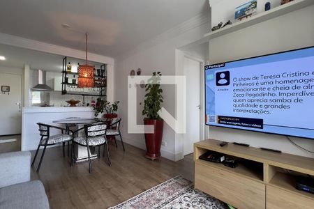 Sala de apartamento à venda com 2 quartos, 61m² em Jardim Barbosa, Guarulhos