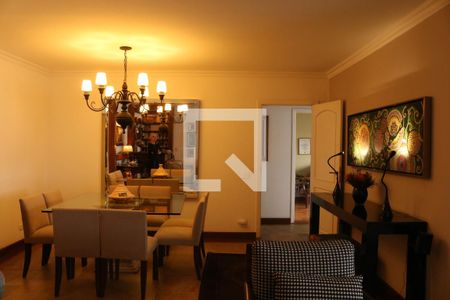 Sala de apartamento à venda com 2 quartos, 190m² em Perdizes, São Paulo