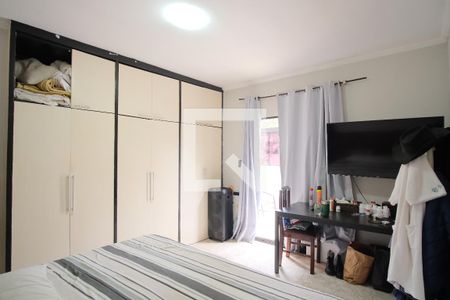 Quarto 1 de casa à venda com 2 quartos, 160m² em Chácara Seis de Outubro, São Paulo